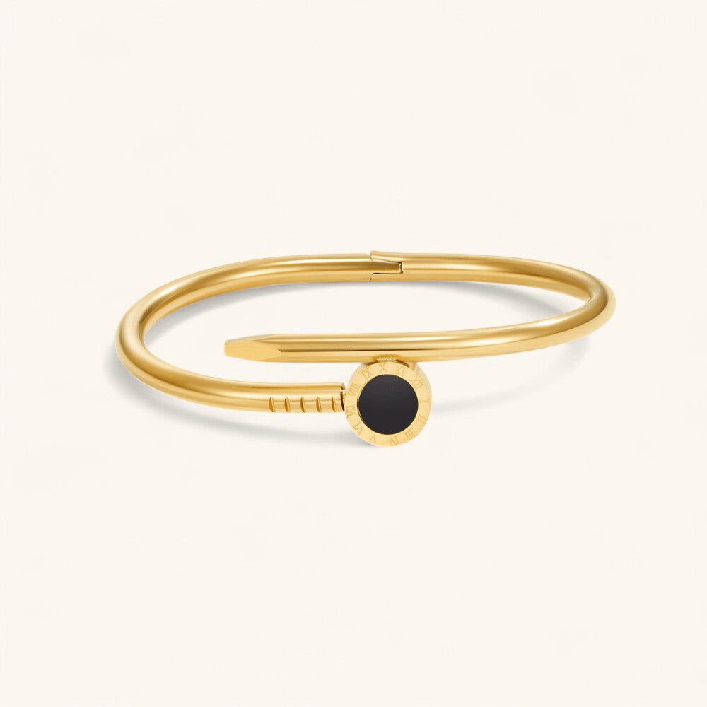Amanda Gold Nagel Bangle