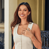 Bloesemblaadjes ketting